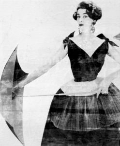 De Bonna - Donna con ombrello - 2026 - Photographie aux sels d’argent, tempera, encre de chine sur toile - 100 x 120 cm